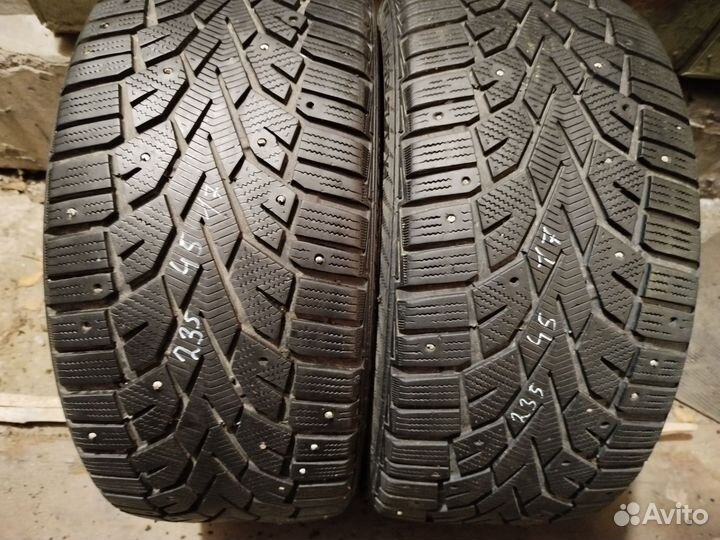 Gislaved NordFrost 100 235/45 R17 97T