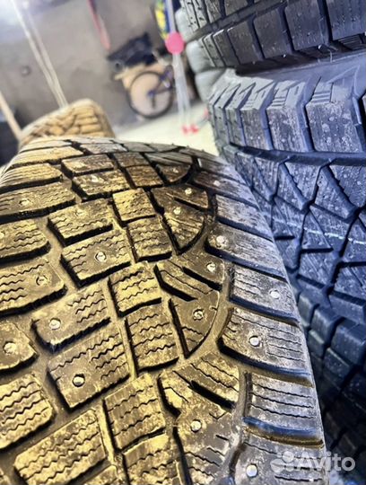 R17 Continental IceContact 2 215/55, PCD 5x114.3 DIA 60.1