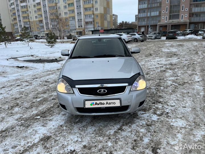 LADA Priora 1.6 МТ, 2011, 166 163 км