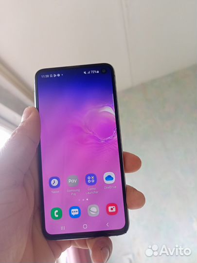 Samsung Galaxy S10e, 6/128 ГБ