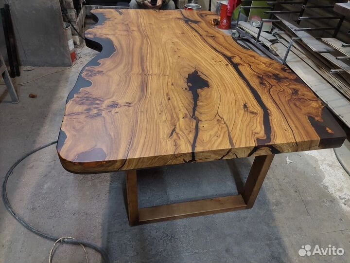 Стол на заказ