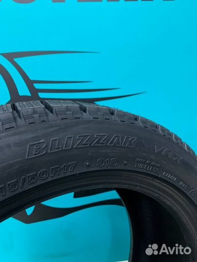 Bridgestone Blizzak VRX 215/50 R17 91Q