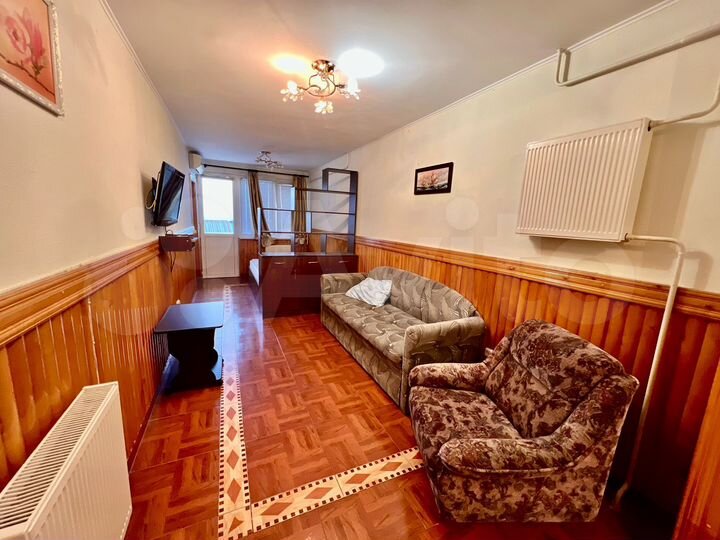 Дом 281,3 м² на участке 1 сот.