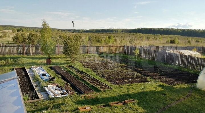 Дом 72 м² на участке 12 сот.