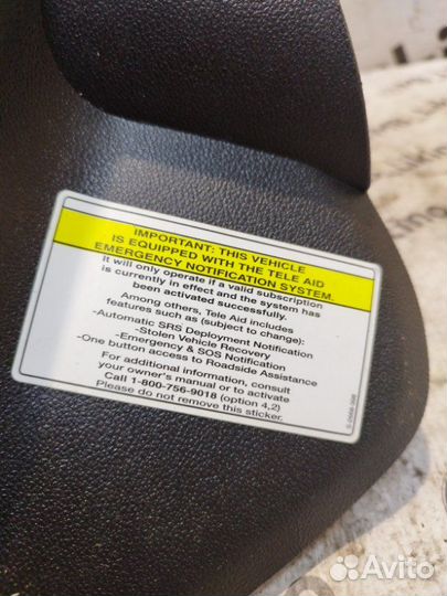 Накладка торпедо левая Mercedes Gl X164