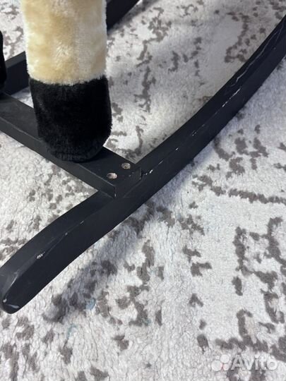 Лошадь качалка музыкальная