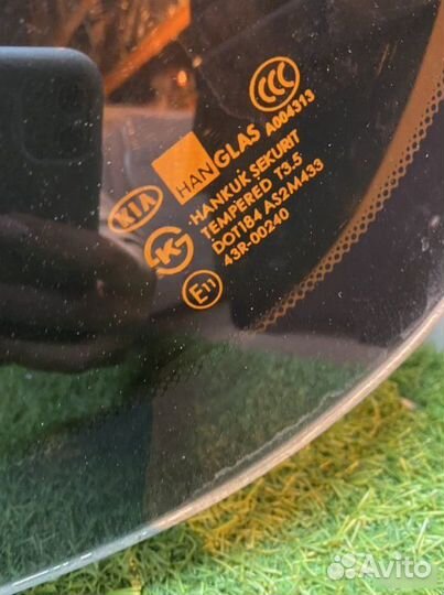 Стекло заднее Kia Spectra