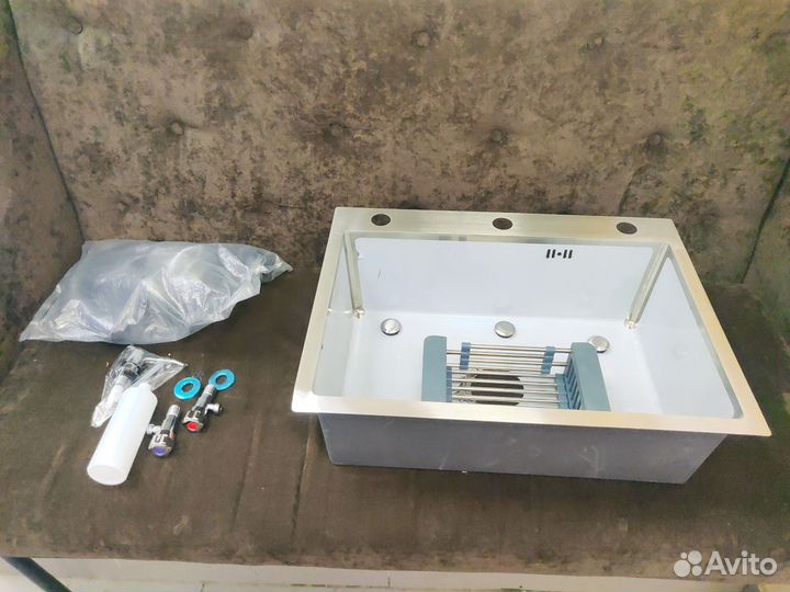 Раковина для кухни из нержавейки