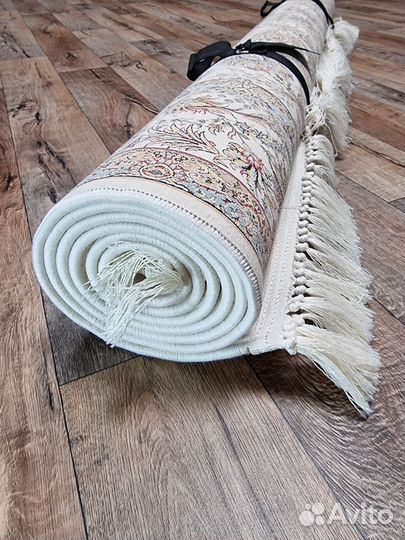 Ковер персидский новый