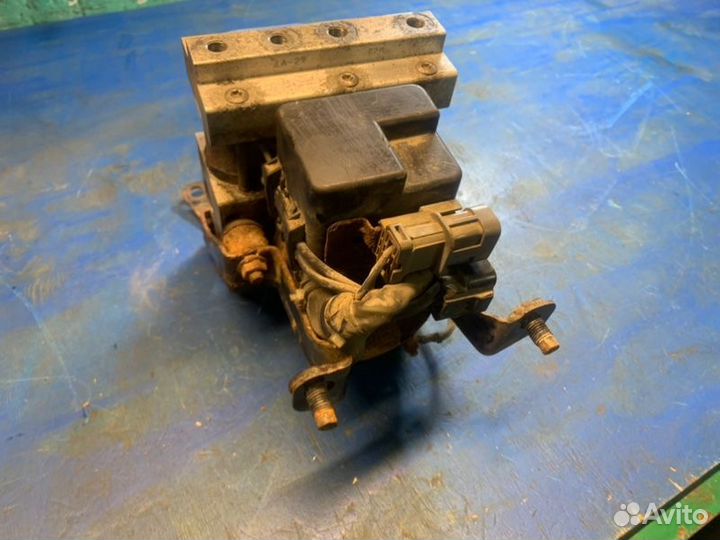 Блок ABS Subaru Legacy BG 1997