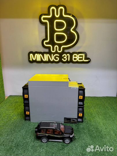 Antminer S21