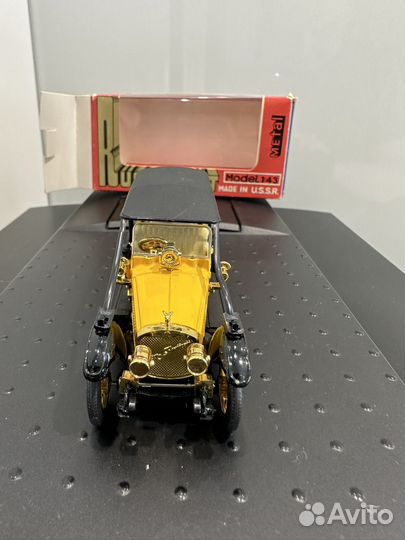 Модель автомобиля Руссобплт 24-02 для дмитрия