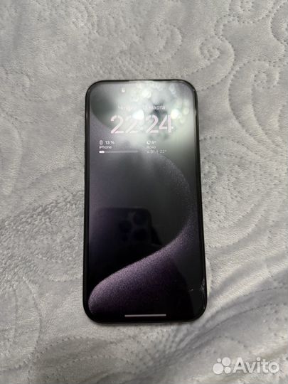 iPhone 15 Pro, 256 ГБ