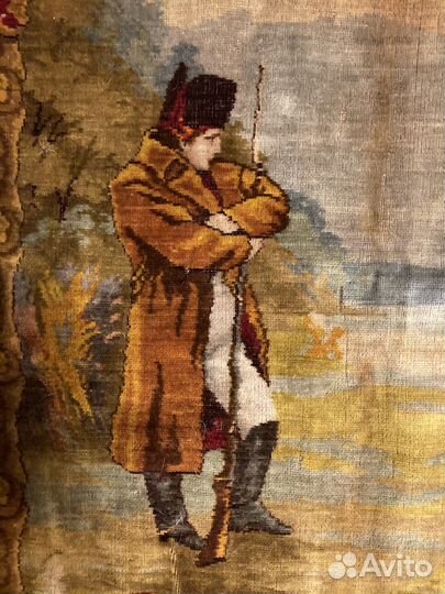 Шпалера — ковер ручной работы на военную тематику