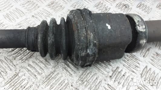 Привод передний правый ford S-MAX (GDN02N101)