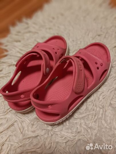 Босоножки crocs размер j 1