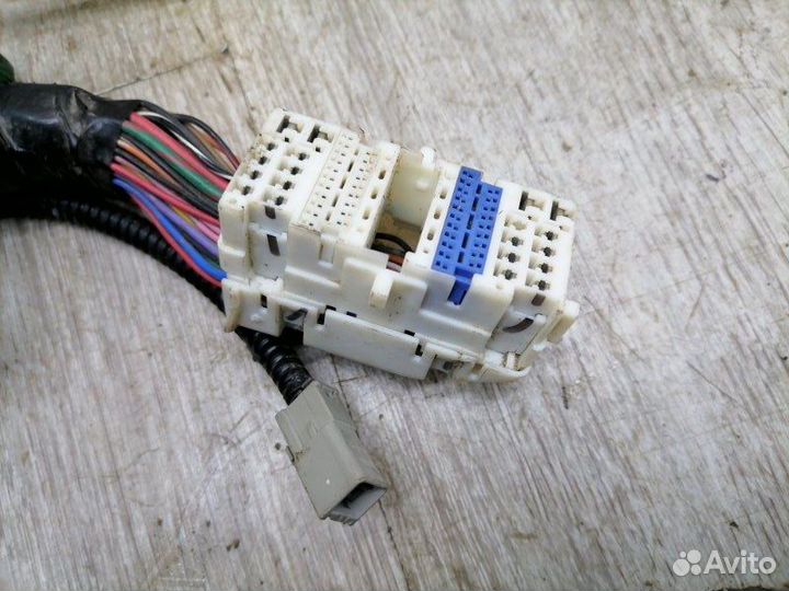 Проводка коса салонная правая Infiniti Fx35 S50