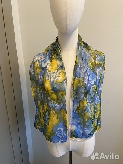 Платок шелковый женский