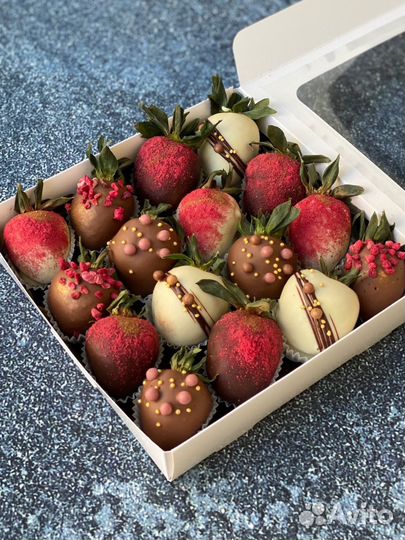 Съедобные букеты конфеты клубника