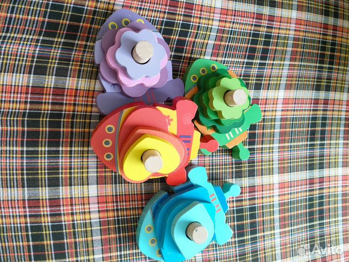 Развивающие игрушки