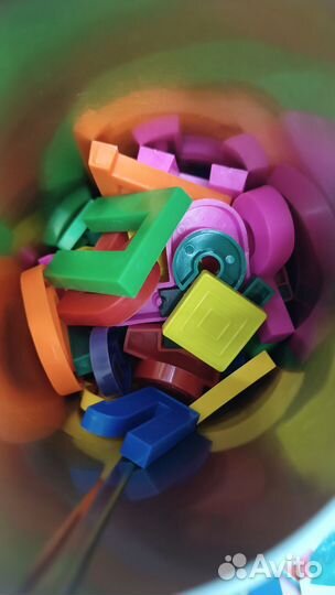 Игрушки и книжки