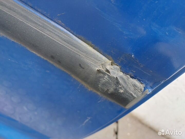 Дверь боковая правая задняя Volkswagen Golf 4