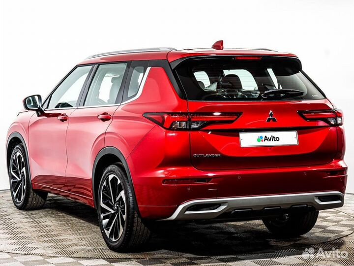 Mitsubishi Outlander 3.0 AT, 2023, 140 км