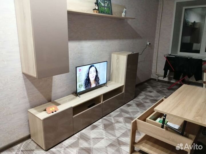 Стенка в гостиную новая