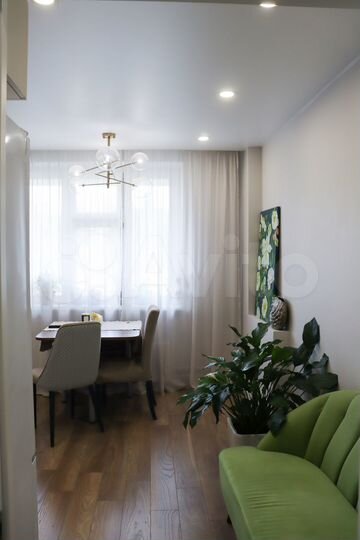 2-к. квартира, 57 м², 2/25 эт.