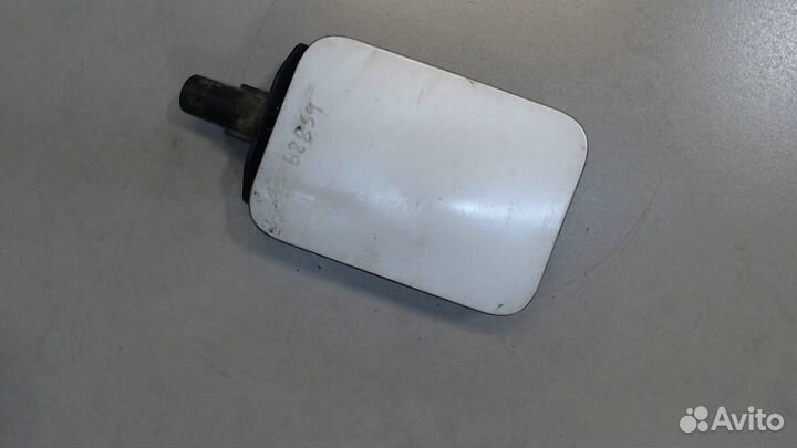 Лючок бензобака Mitsubishi Space Wagon, 2001