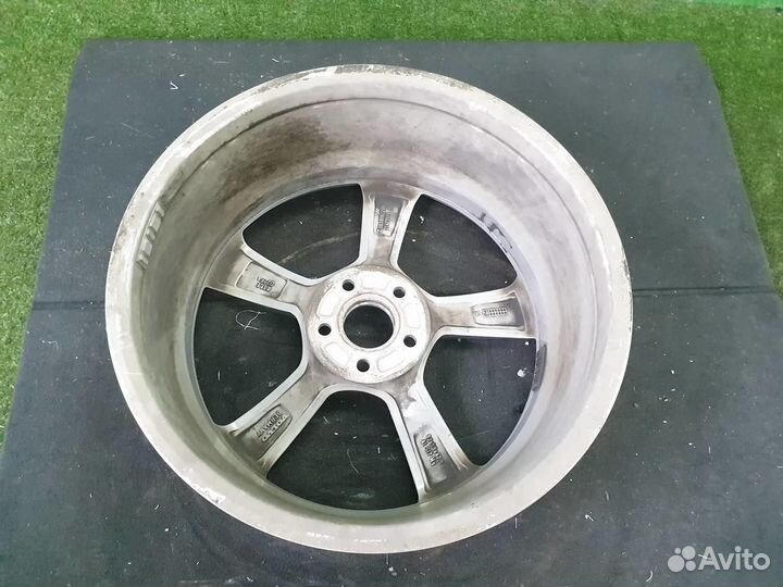 Диск литой R18 Volvo XC90 2 (2014-н.в.)