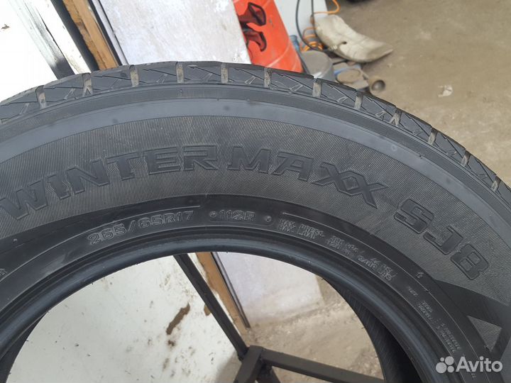 Dunlop Winter Maxx SJ8 265/65 R17 112R