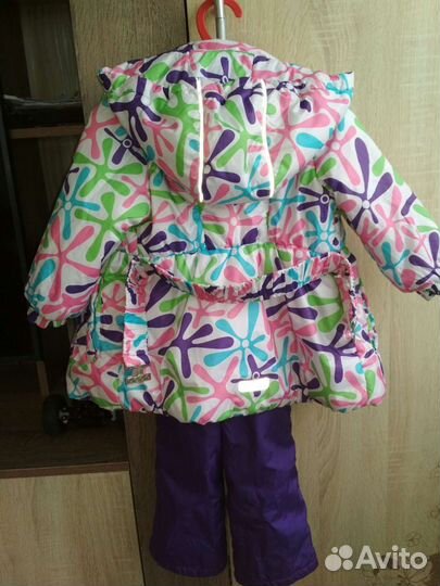Демисезонный костюм для девочки
