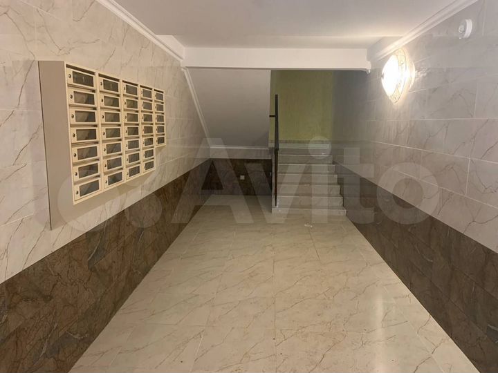 2-к. квартира, 53 м², 2/3 эт.