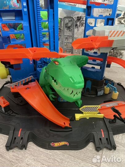 Hot wheels трек (Хот вилс)