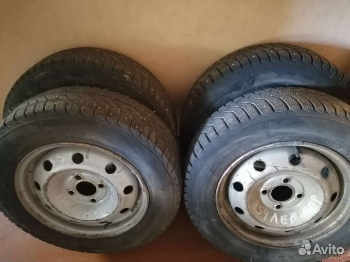 Зимние колеса viatti 14r