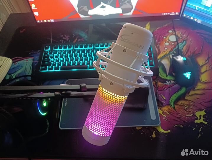 Микрофон USB HyperX Quadcast S белый