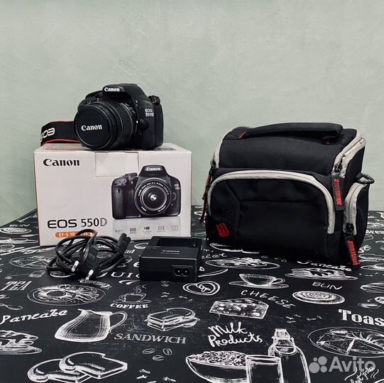 Зеркальный фотоаппарат canon 550d