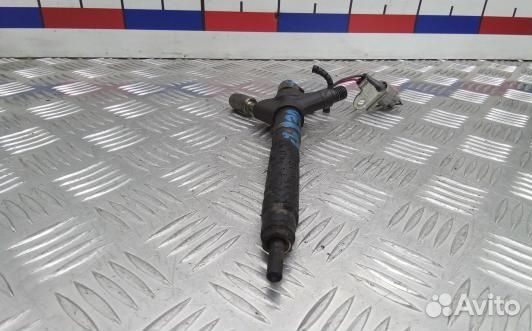 Форсунка дизельная lexus IS 2 (XE20) (OEA25AL04)