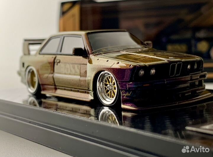 Коллекционная модель бмв Boss 1:64