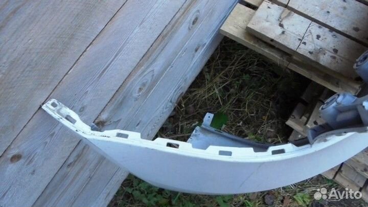 Бампер задний Skoda Yeti 2009-2018