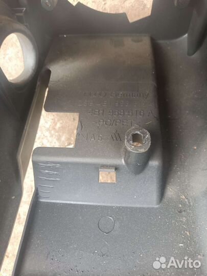 Кожух рулевой колонки Audi A6 C5