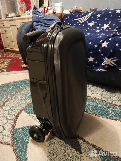 Детский чемодан самокат