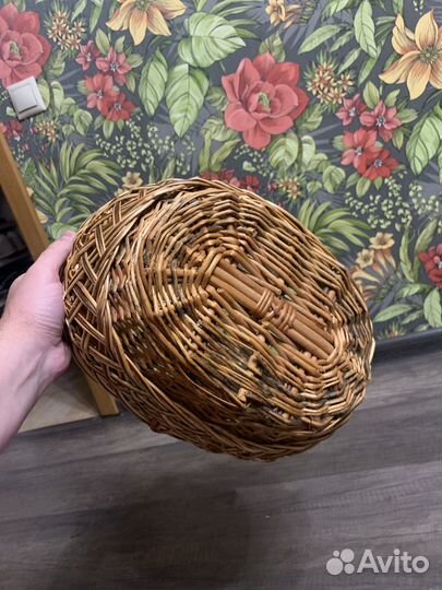 Корзина плетеная