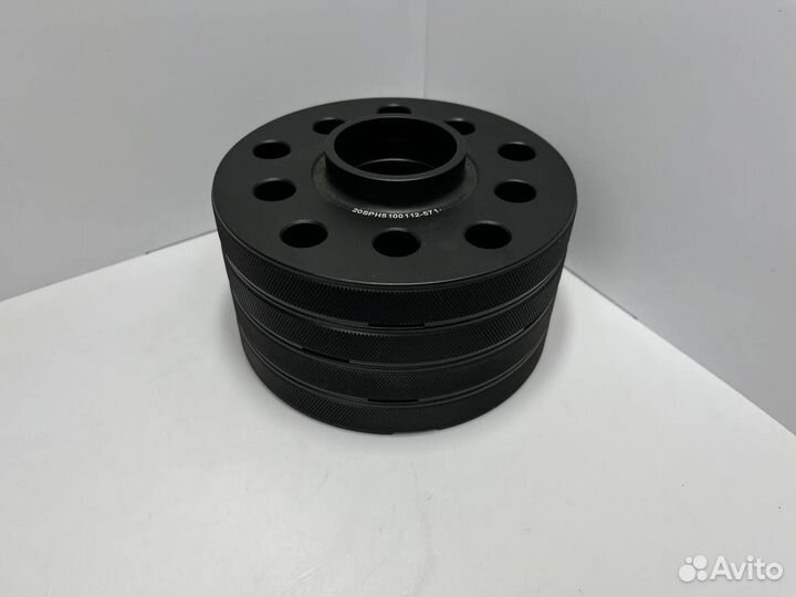 Комплект колесных проставок skoda