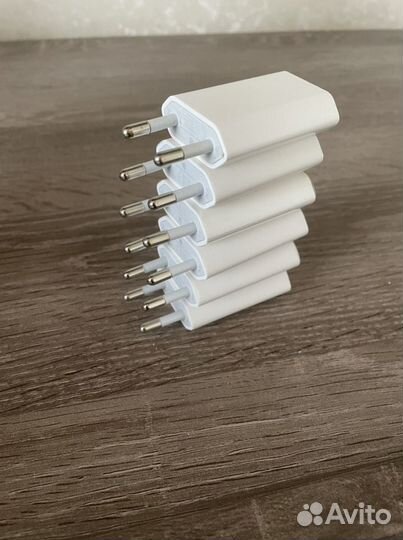 Оригинальный блок iPhone