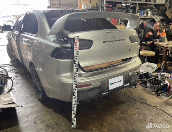 Mitsubishi Lancer 1.6 МТ, 2012, битый, 240 000 км