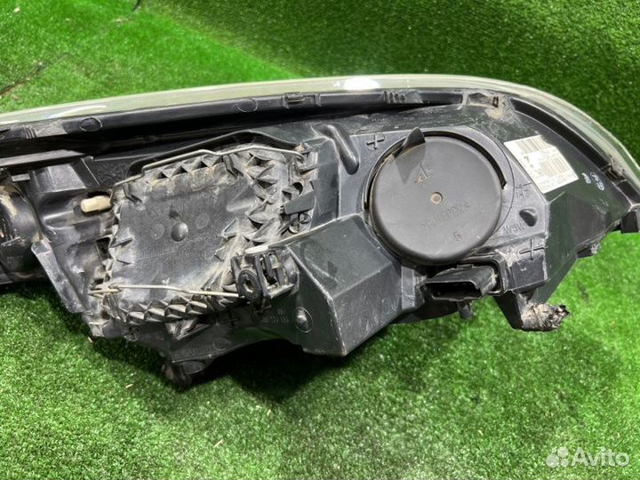 Фара галогеновая передняя левая Renault Megane