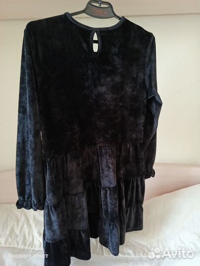 Новое черное велюровое платье Tetto