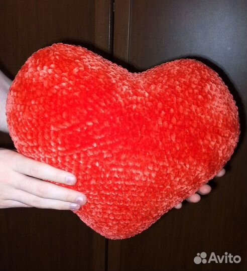 Подушка декоративная вязаная, новая